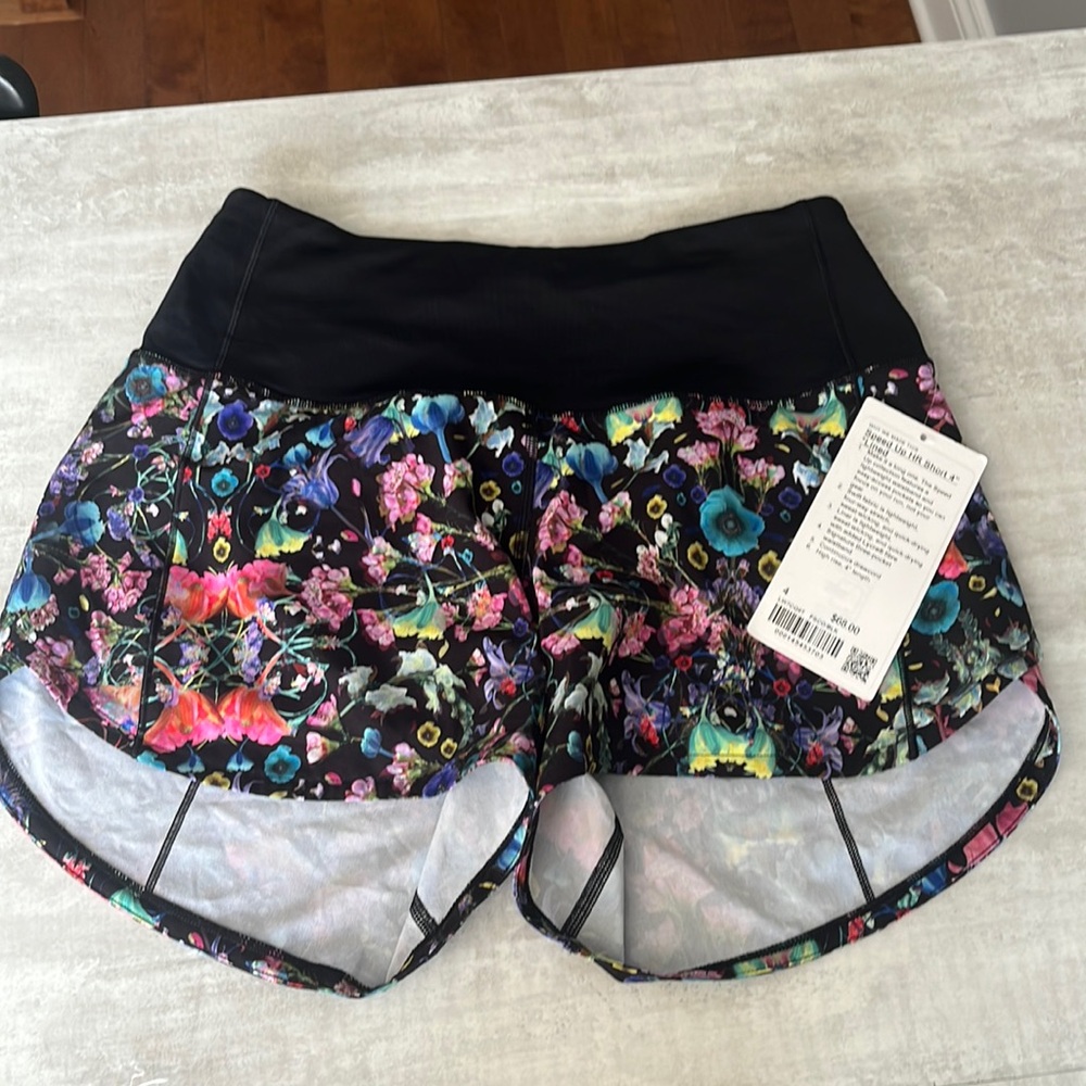 Lululemon speed up hr short 4”